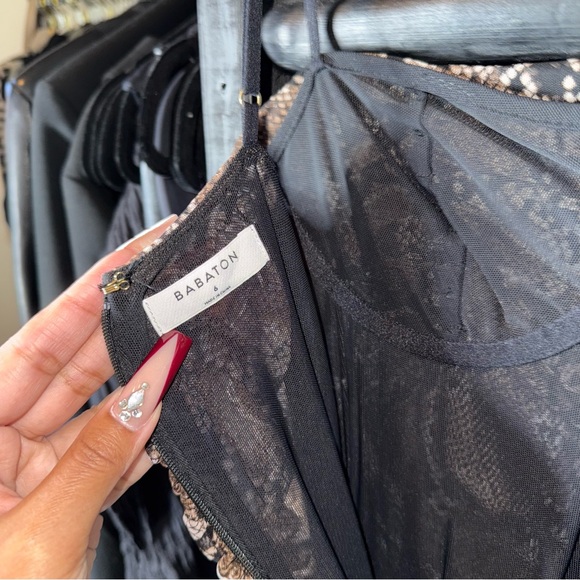 Babaton Snake Print Mesh Ruched Midi Dress - Picture 6 of 10